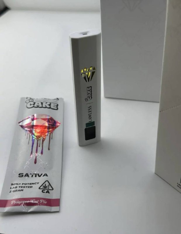 FLAWLESS OG CAKE 2G DISPOSABLE FLAWLESS OG CAKE 2G DISPOSABLE