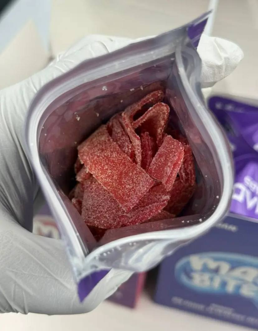 MAD LABS MAD BITES SOUR BELT GUMMIES 2000MG THC MAD LABS MAD BITES SOUR BELT GUMMIES 2000MG THC