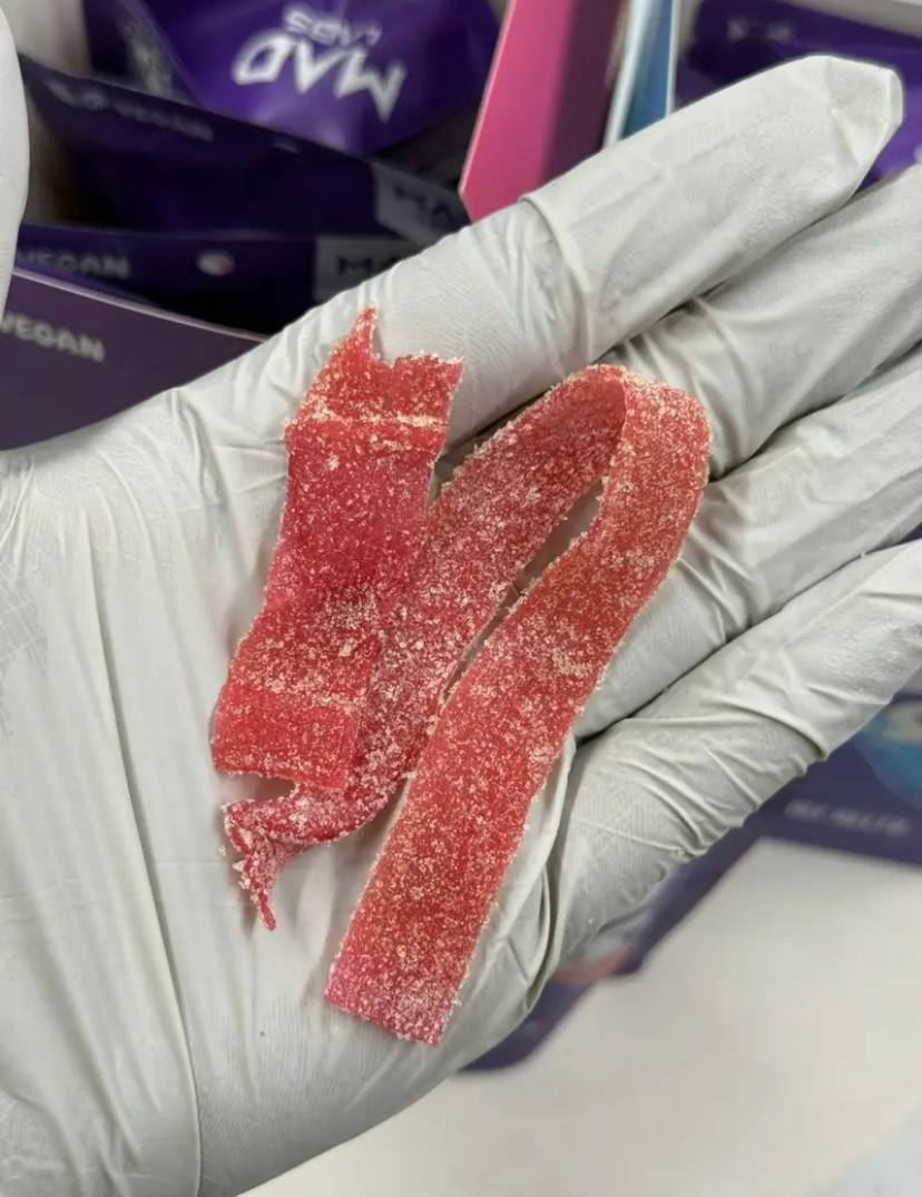 MAD LABS MAD BITES SOUR BELT GUMMIES 2000MG THC MAD LABS MAD BITES SOUR BELT GUMMIES 2000MG THC