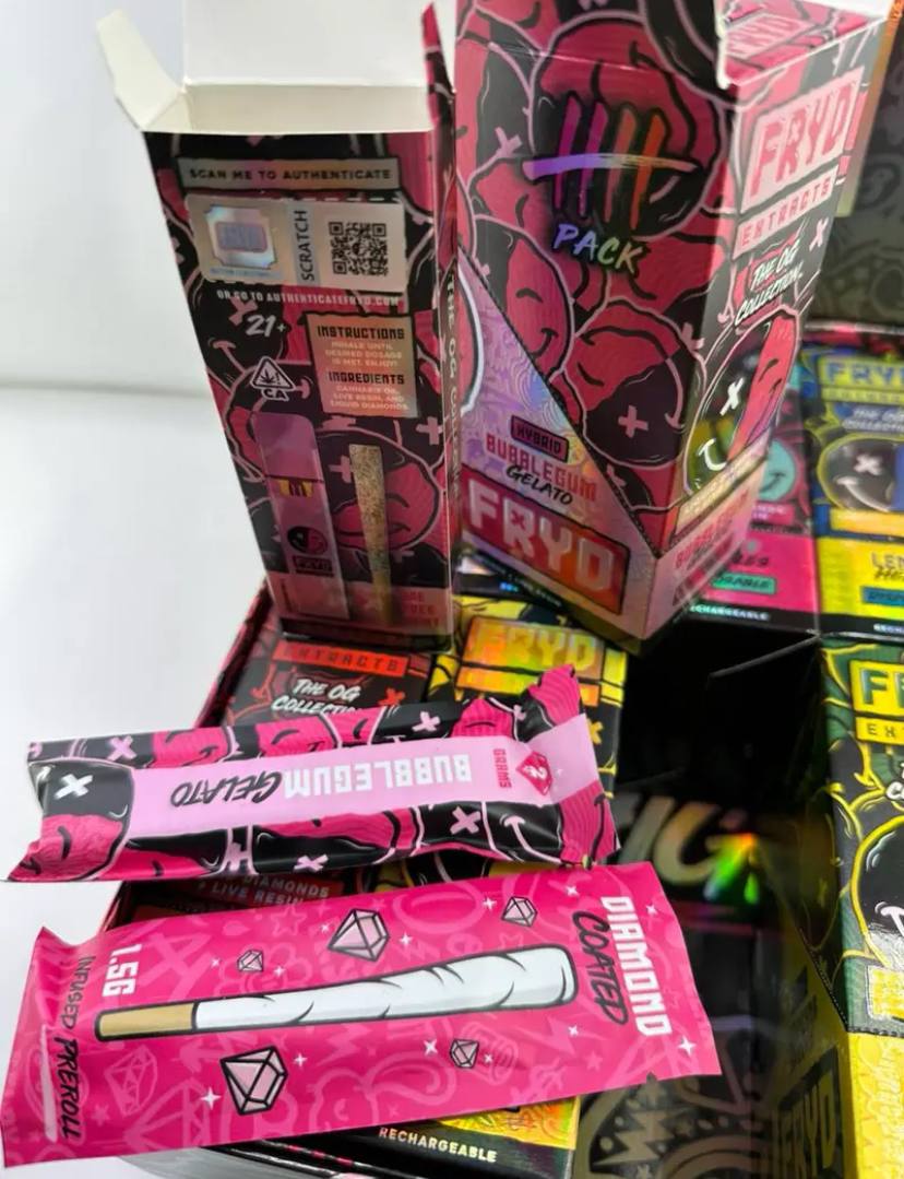 OG FRYDS EXTRACTS 2G DISPOSABLE OG COLLECTION WITH PREROLLS OG FRYDS EXTRACTS 2G DISPOSABLE OG COLLECTION WITH PREROLLS